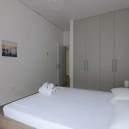 Renovated Next To Panathenaic Stadium Apartment *